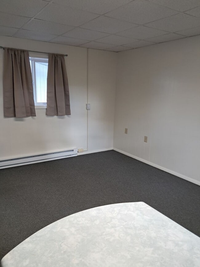 Building Photo - Frankfort Hwy- Fridley