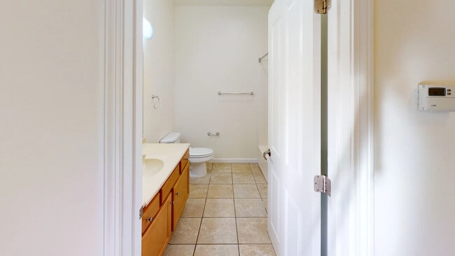 Building Photo - Farm Stand