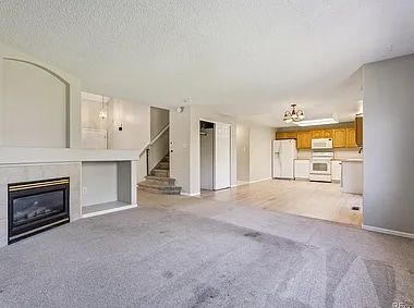 Foto del edificio - 5341 E 129th Way