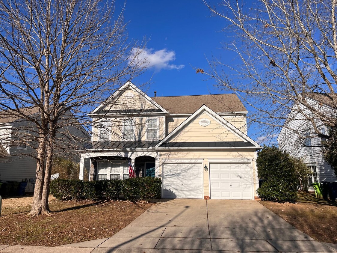 Primary Photo - LOVELY 4 BEDROOM IN WAKEFIELD PLANTATION!