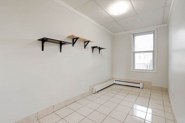 Foto del edificio - 156 Bennington St