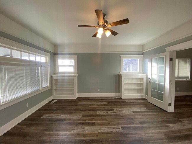 Building Photo - Main Street Property, zoned Commercial for...