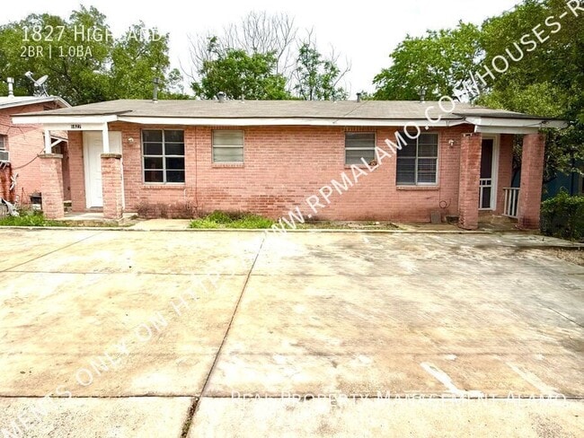 Foto del edificio - 1827 E Highland Blvd