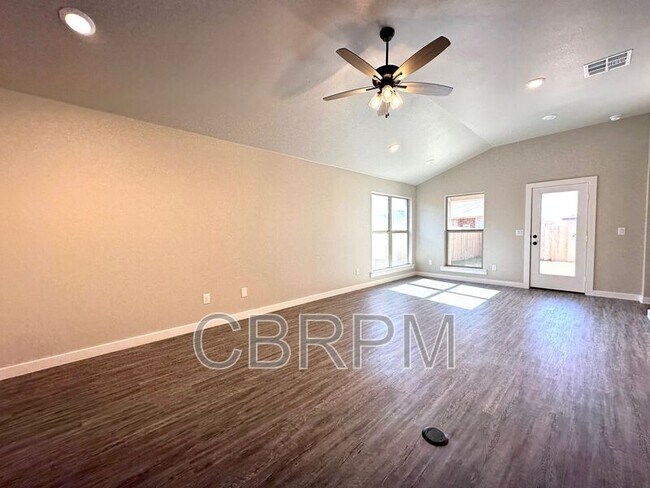 Building Photo - 1711 142nd St