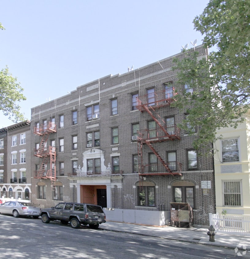 Primary Photo - 1069 Sterling Pl