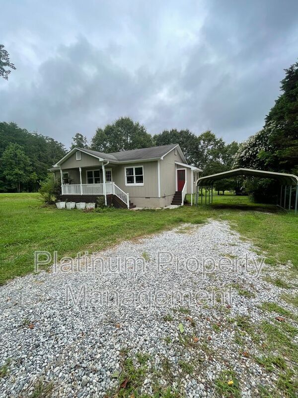 Foto del edificio - 35 Pecks Creek Ct