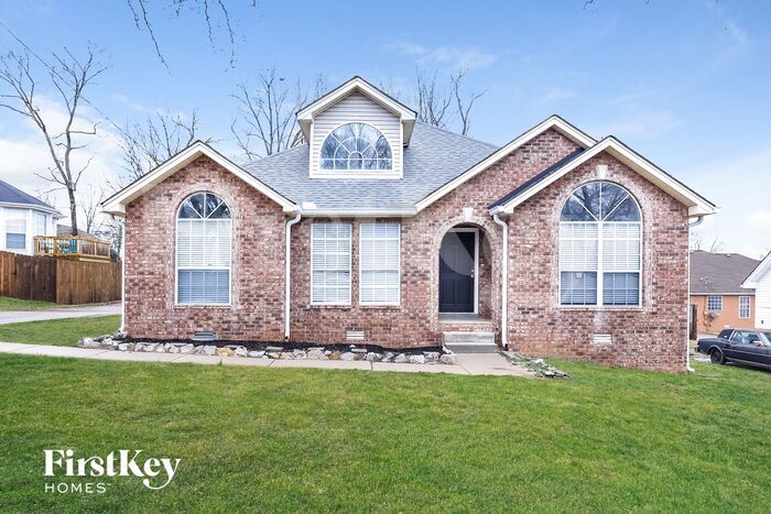 Foto principal - 104 Cedar Bend Ct