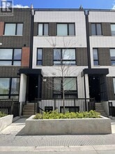 Building Photo - 40 Ed Clark Gdns