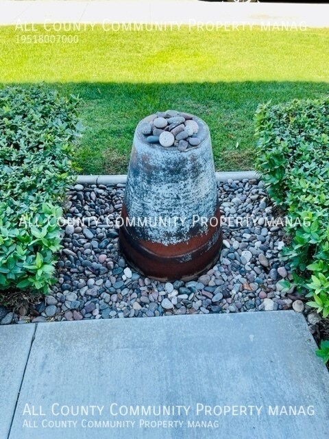 Foto del edificio - 25255 High Plains Ct