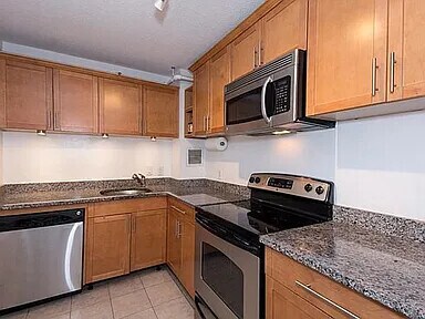 Foto del edificio - 872 Massachusetts Ave