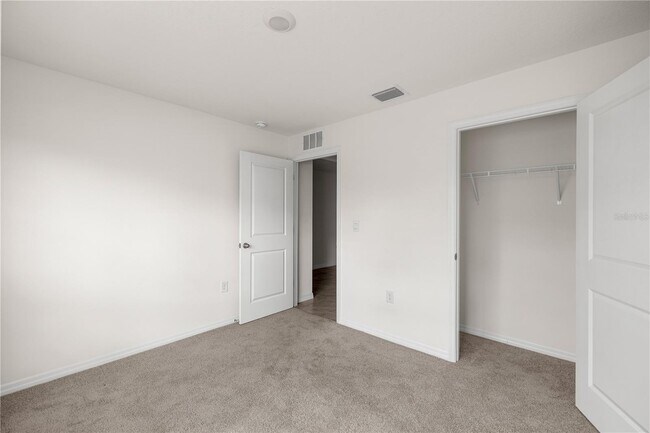 Foto del edificio - 8904 SW 50th Ter