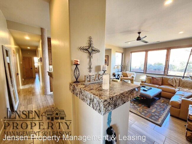 Foto del edificio - 3 br, 3 bath House - 1077 North Buffalo CT