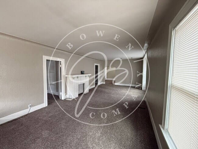 Foto del edificio - Spacious 3 bedroom 2 bath lower Duplex in Swanton