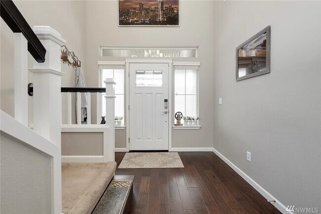 Entrance (Inside) - 3960 Maritime Dr SW