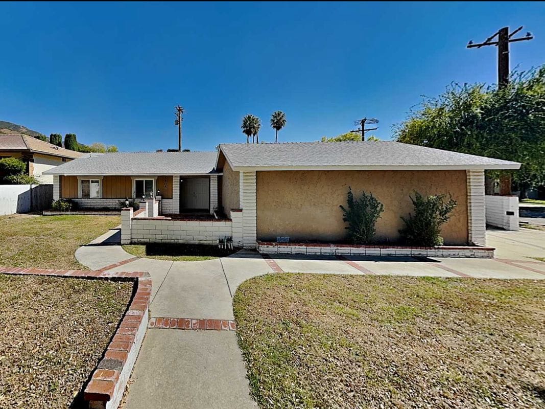 Foto principal - 5405 N Acacia Ave