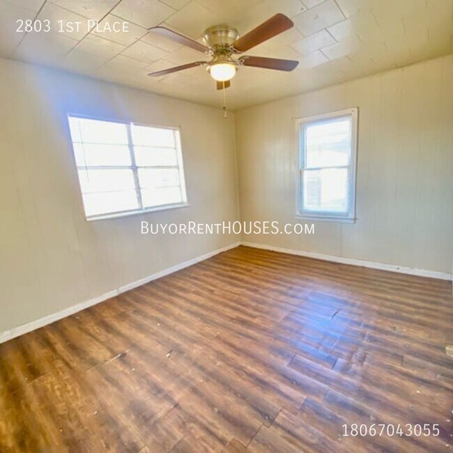 Foto del edificio - Handyman Special $99 Move in + Admin Fee /...