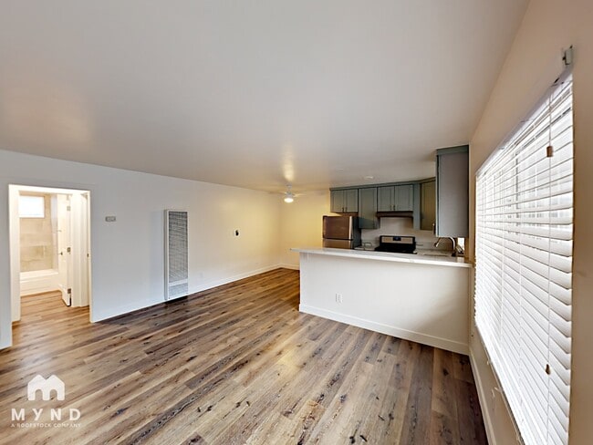 Building Photo - 4178 32nd St