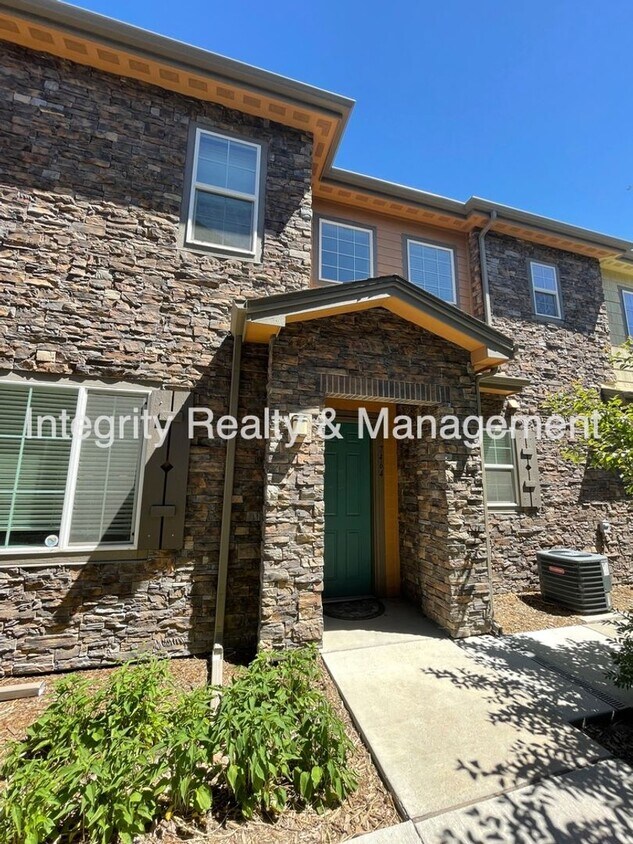 Primary Photo - 3 Bed/2.5 Bath Townhome, 1800 sq ft, 7464 ...