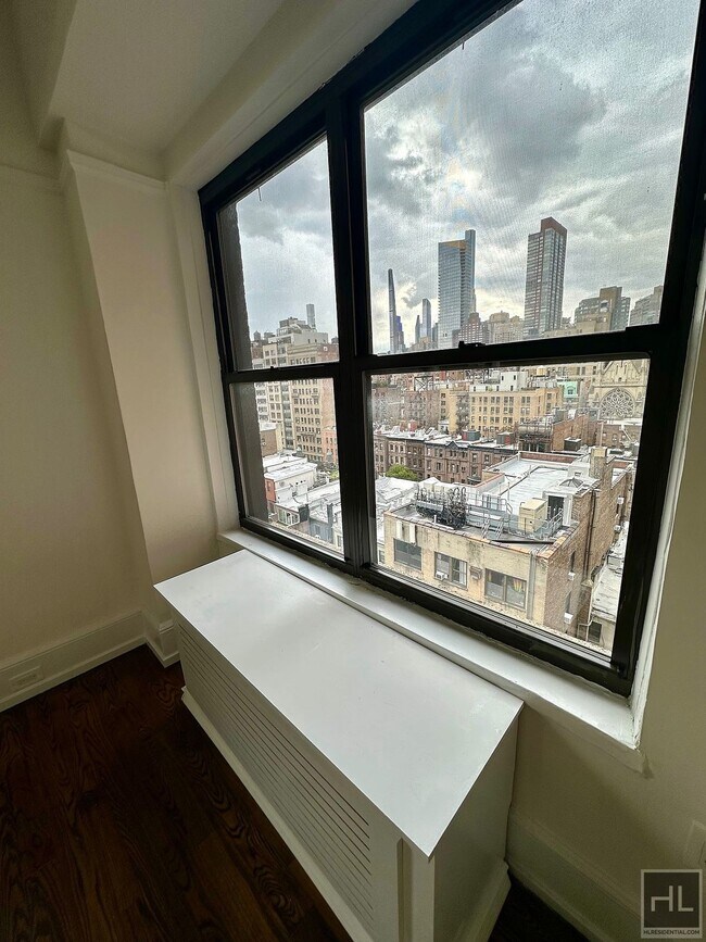 Building Photo - WEST 73 STREET