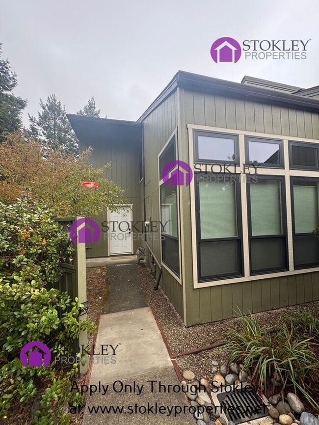 Building Photo - 2711 Subec Ln