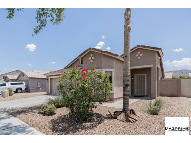 Building Photo - Tucked Within the Secure Elegance of Los C...
