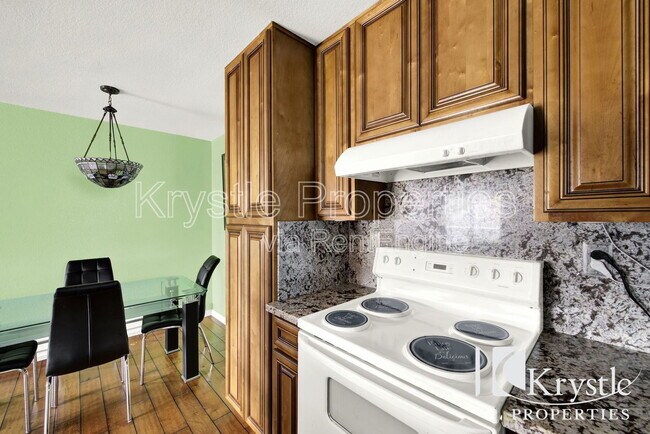 Building Photo - 175 Lighthouse Dr