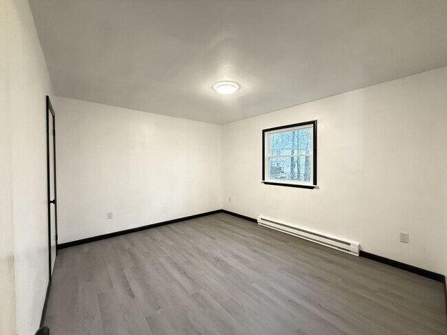 Foto del edificio - 8066 Red Squirrel Dr