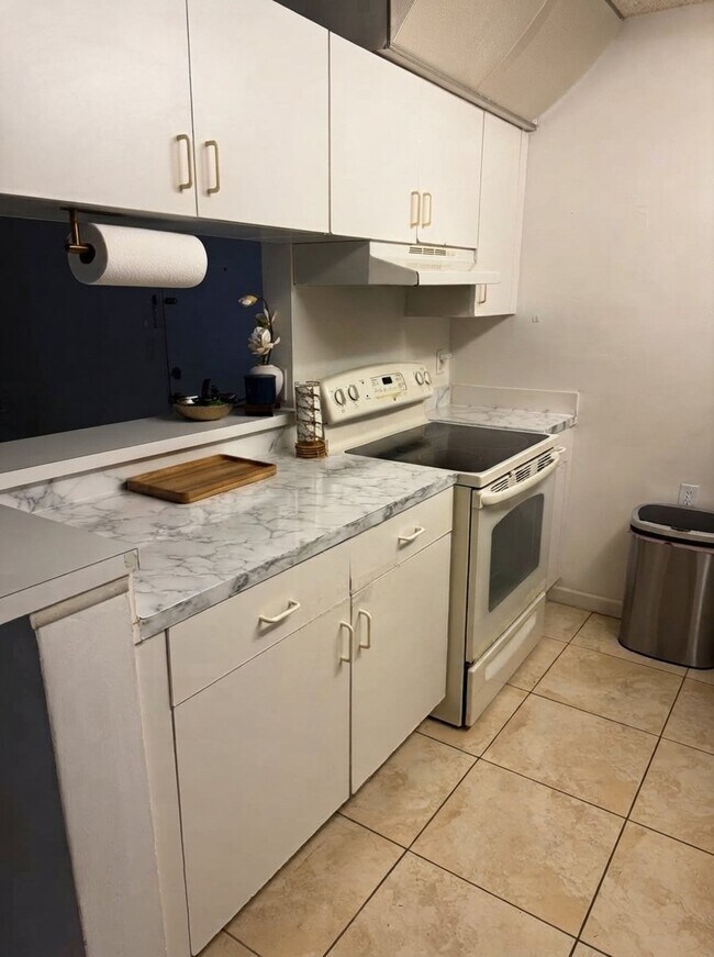 Foto del edificio - 19740 SW 103rd Ct