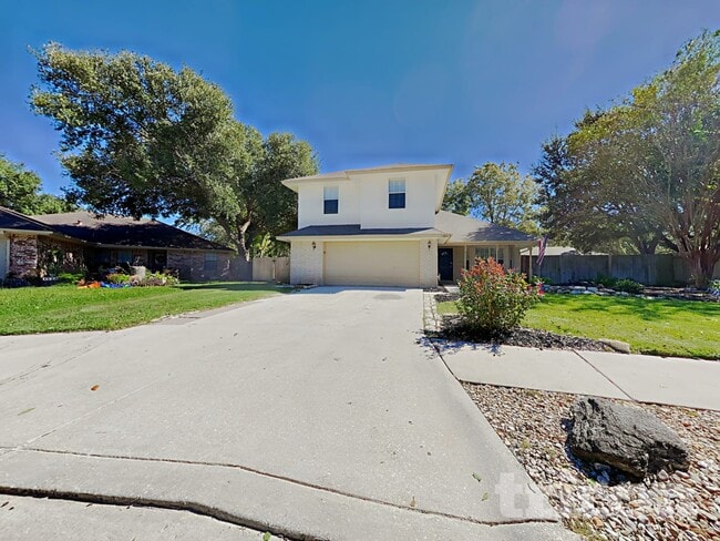 Building Photo - 1220 Idlewood