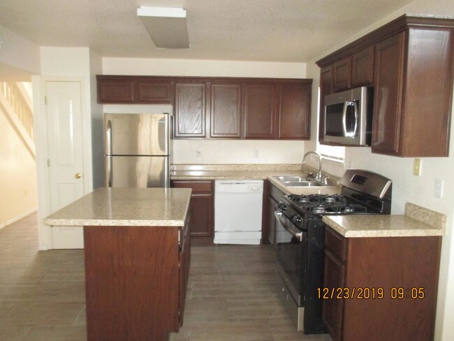 Building Photo - 12353 Golden Sun Dr