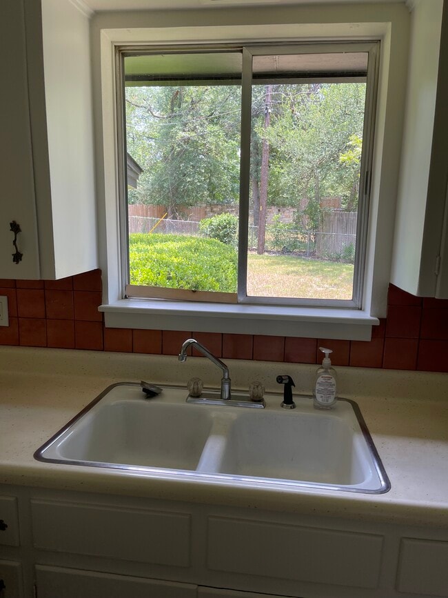 Window above a kitchen sink a must. - 3407 Aldwyche Dr