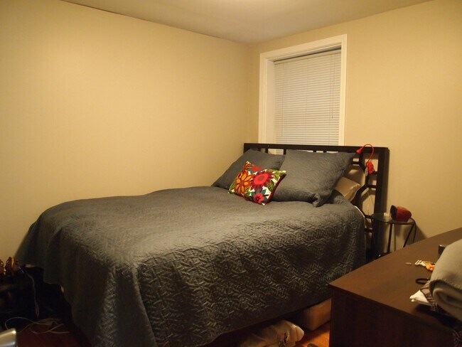 Foto del edificio - 3313 N Southport Ave