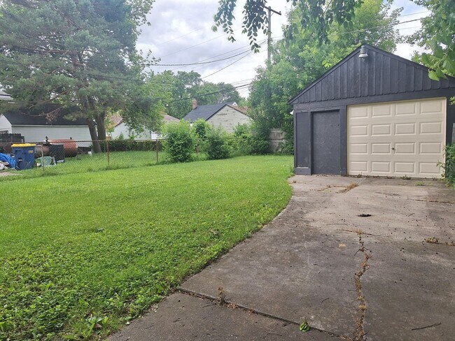 Foto del edificio - Welcome home!  Updated 2 bedroom, must see!