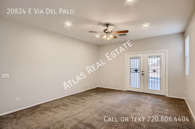 Building Photo - Alluring 3 bed /2 bath home in The Village...