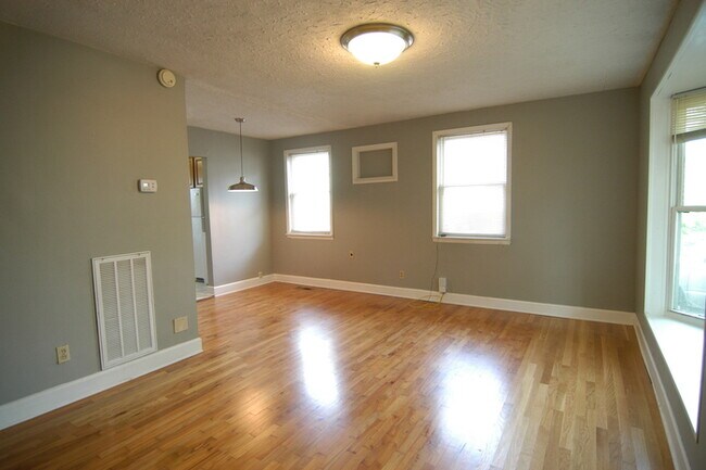Foto del edificio - 2 Bedroom Cottage in The Nations!