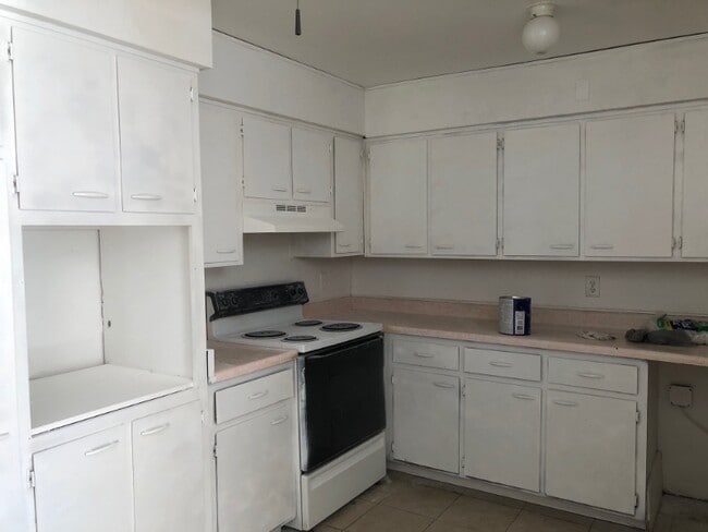 Foto del edificio - 3629 Ave S NW