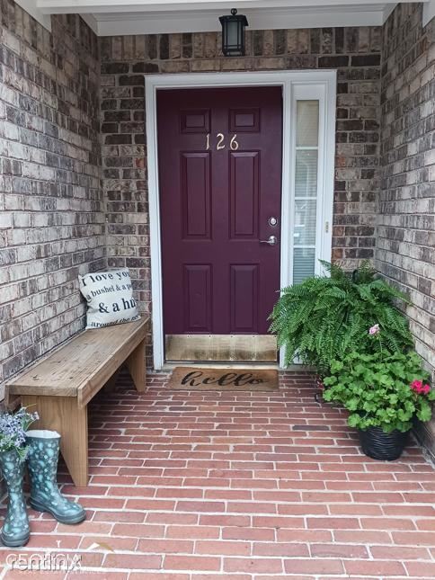 Building Photo - 2 br, 2 bath House - 126 R Greentree Drive
