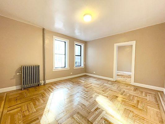 Building Photo - 1 bedroom in BRONX NY 10463