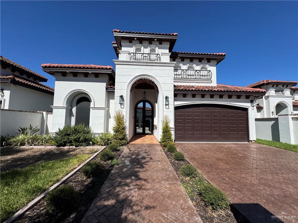 Building Photo - 4 Pecan Ave