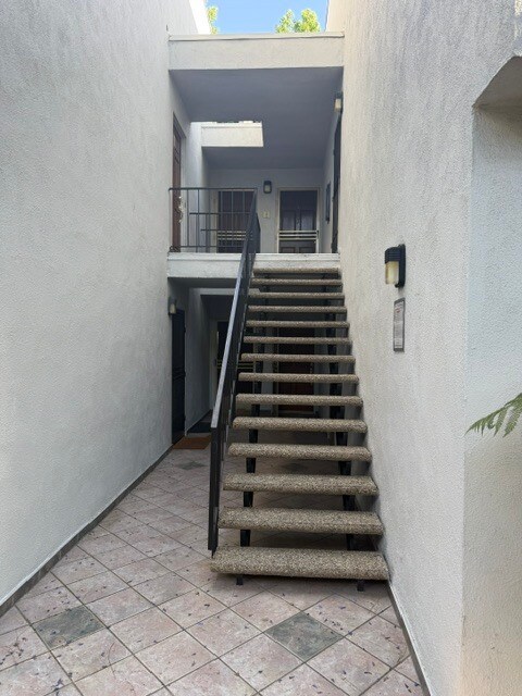 Building Photo - 18645 Hatteras St