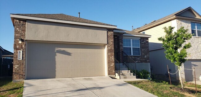 Building Photo - 6114 Akin Pl