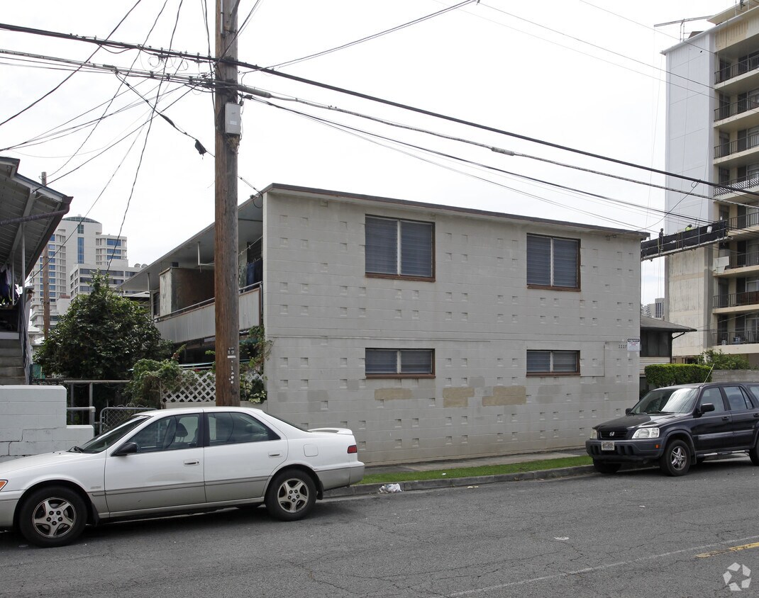 Foto del edificio - 2227 Date St