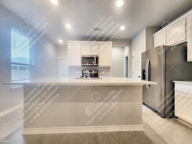 Foto del edificio - 4 br, 2 bath House - 221 Spanish Foal Trl