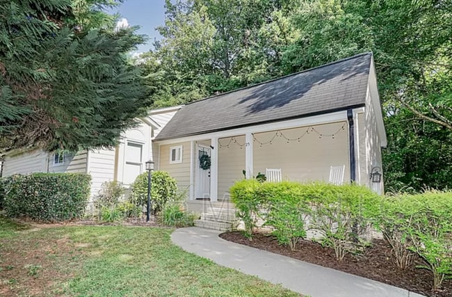 Photo - 25 Venning Ct House