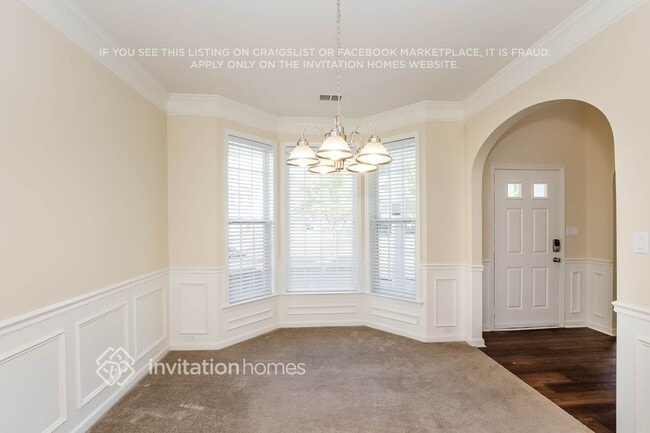 Building Photo - 10911 Chastain Parc Dr