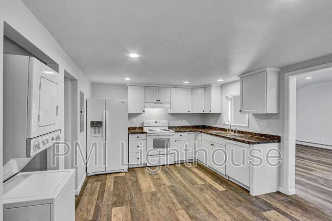 Foto del edificio - 2 Spurwoods Ln