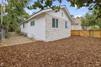 Building Photo - 78 Magnolia Ave