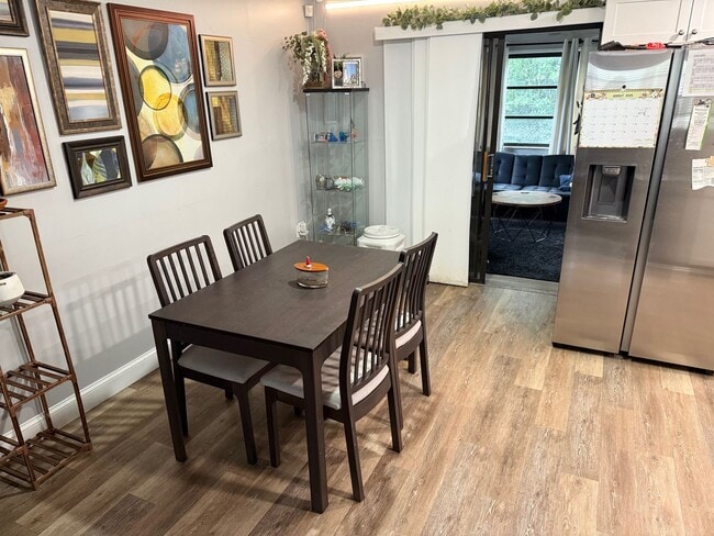 Foto del edificio - Home for Rent in Spring Hill