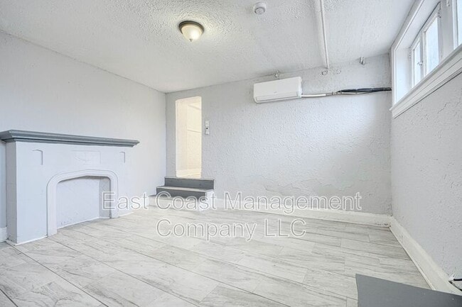 Photo - 2878 Harford Rd Apartment