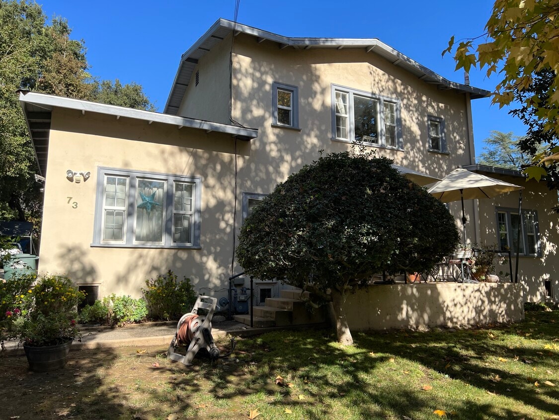 73 E Pine St, Altadena, CA 91001 House Rental in Altadena, CA